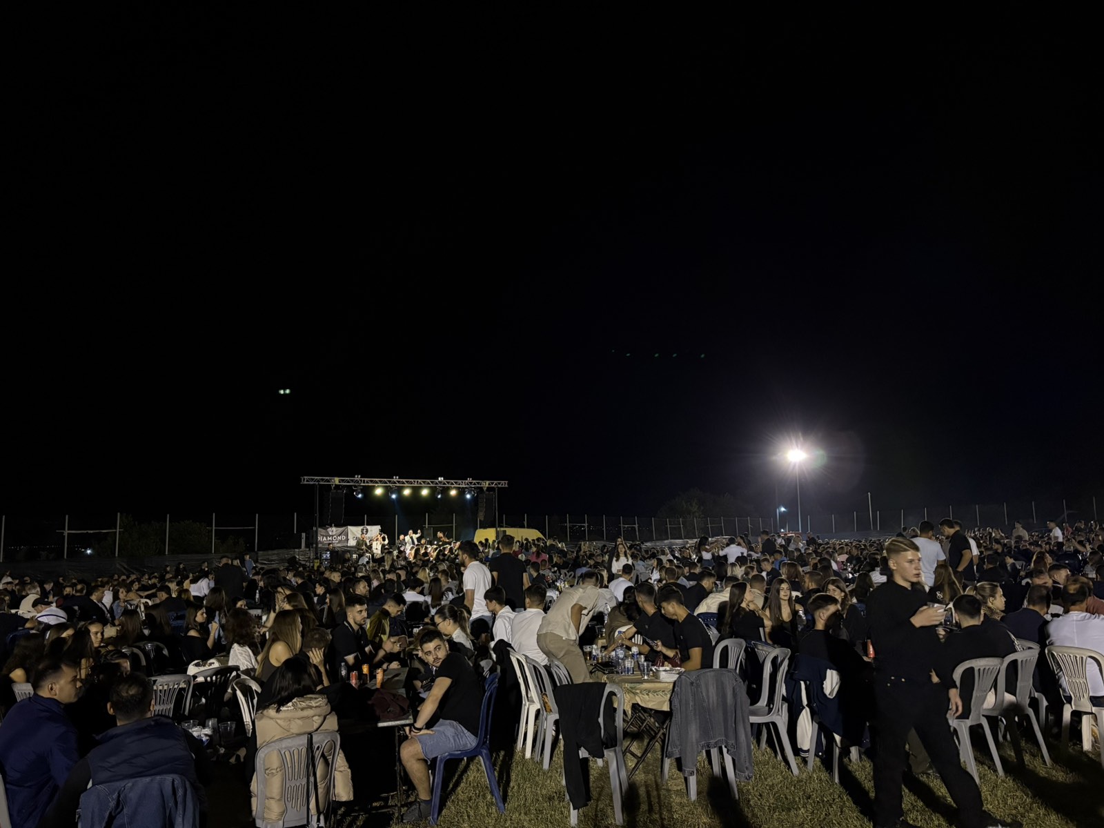 Μεγάλη λαϊκή – δημοτική βραδιά στον Πρόδρομο Τρικάλων: 2.500 άτομα στο γήπεδο!