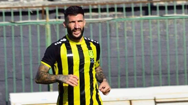 Στον Αστέρα Καρδίτσας θα συνεχίσει ο Αποστόλης Σκόνδρας