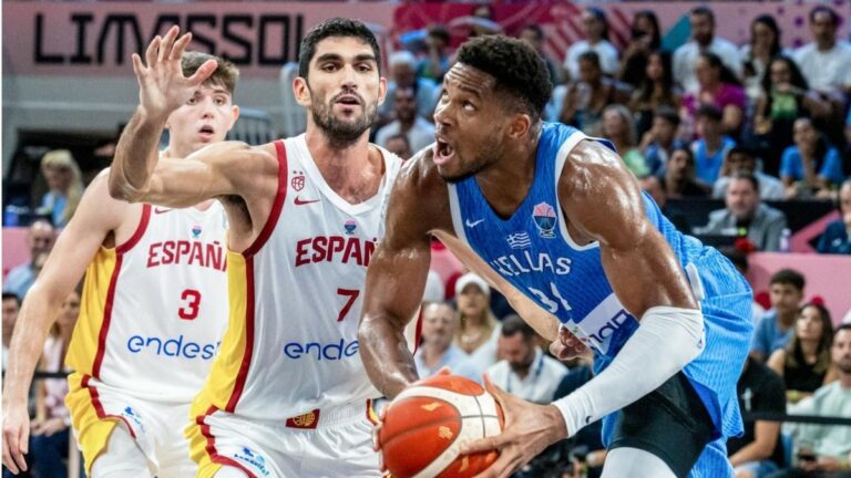 Η Ελλάδα θριάμβευσε επί της Ισπανίας με Αντετοκούνμπο