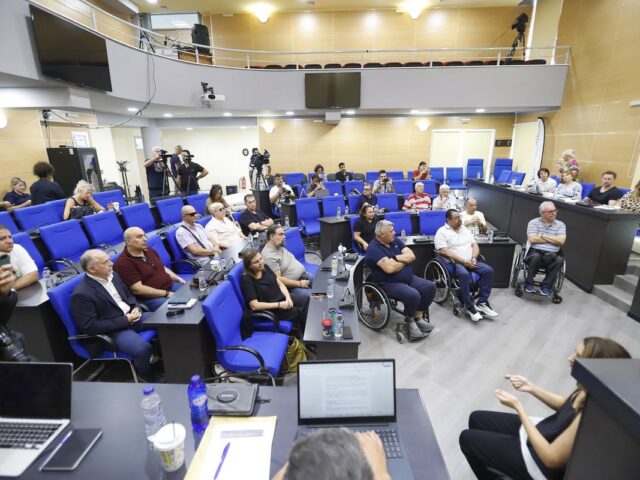 Περιφέρεια Θεσσαλίας: Πιλοτικό πρόγραμμα 500.000€ για προσβασιμότητα κατοικιών ΑμεΑ