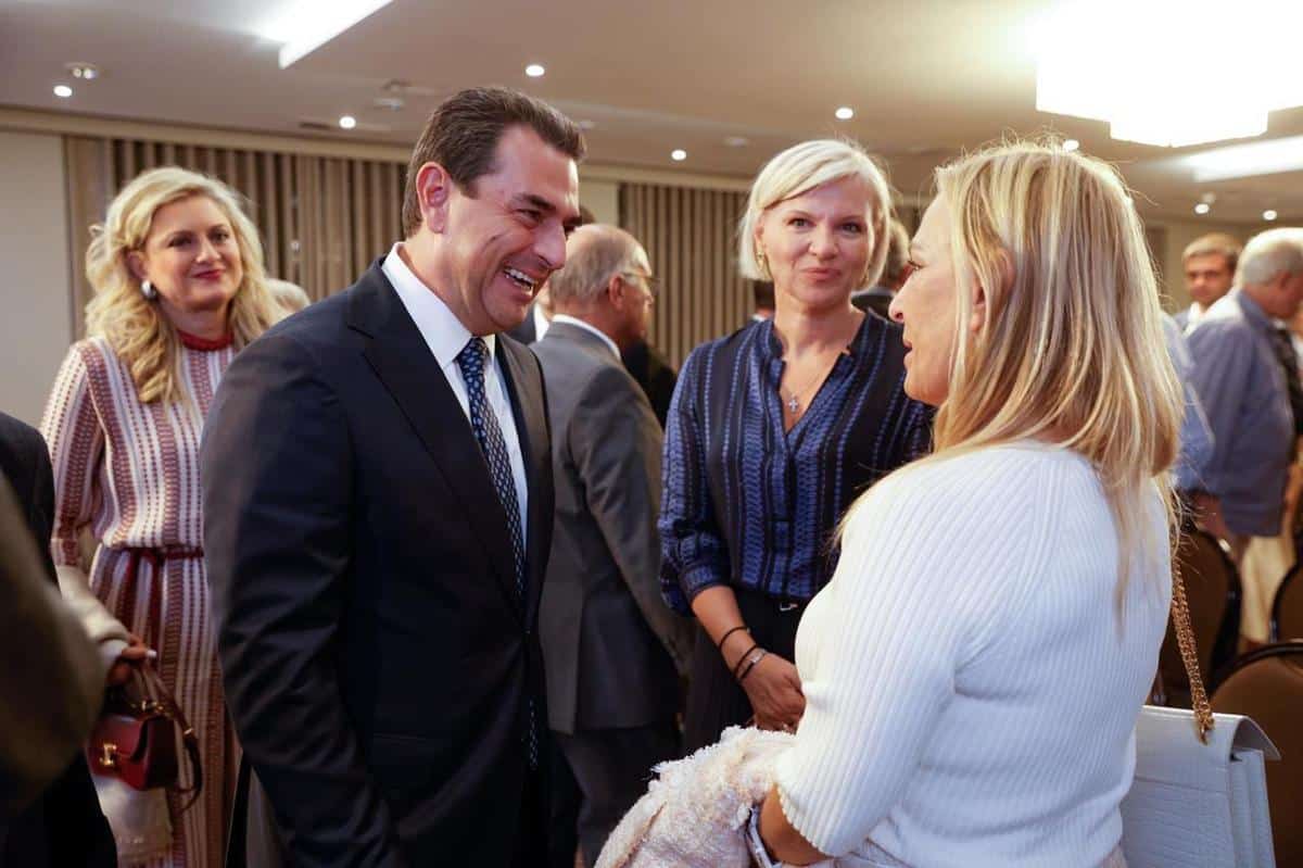 Ομιλία Κώστα Σκρέκα στο κορυφαίο καρδιολογικό συνέδριο του Τρικαλινού Αν. καθηγητή Αθανάσιου Τρίκα