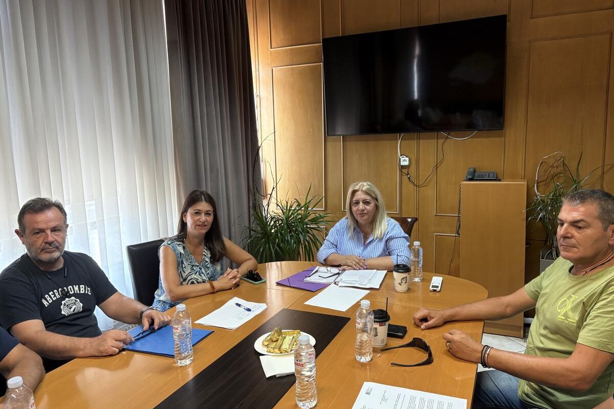 Π.Ε. Τρικάλων: Σύσκεψη εργασίας με ΤΟΕΒ για ομαλή μετάβαση στον ΟΔΥΘ