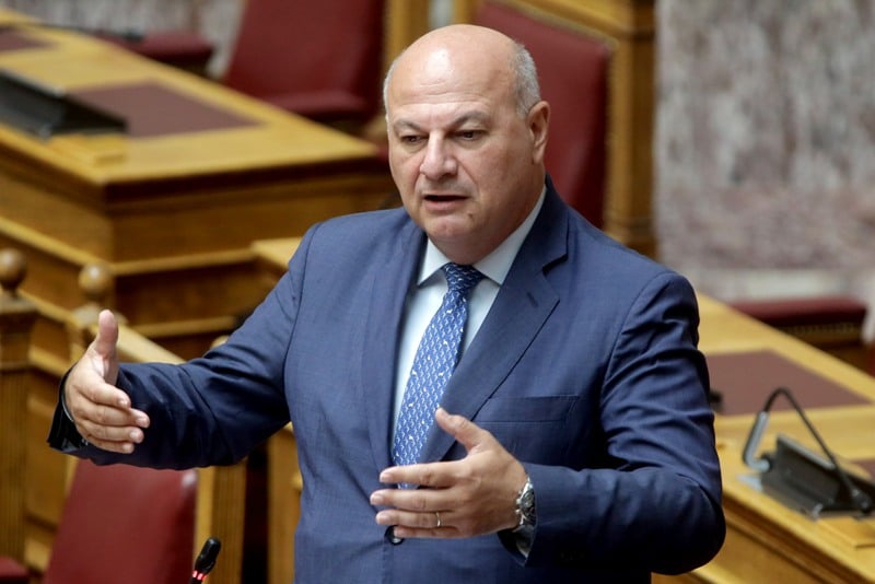 Κώστας Τσιάρας: Αναστολή υποχρεώσεων, προειδοποίηση για lockdown