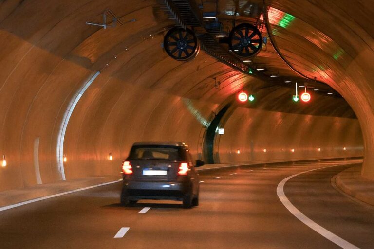 Έρχονται τα ραντάρ μέσης ωριαίας ταχύτητας – Πιλοτική λειτουργία στα Τέμπη