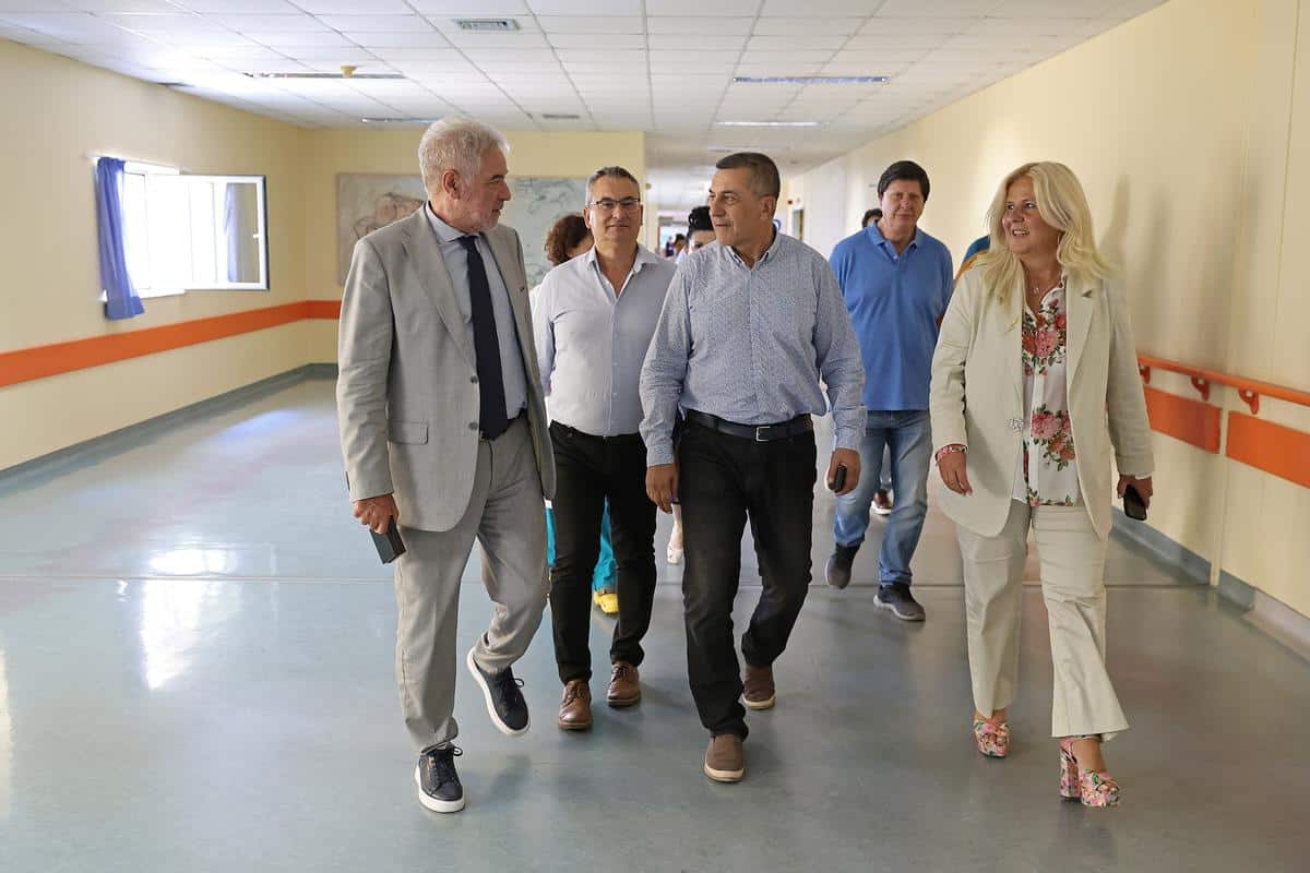 Λάρισα: 21 νέα μηχανήματα στη ΜΕΝΝ του Πανεπιστημιακού