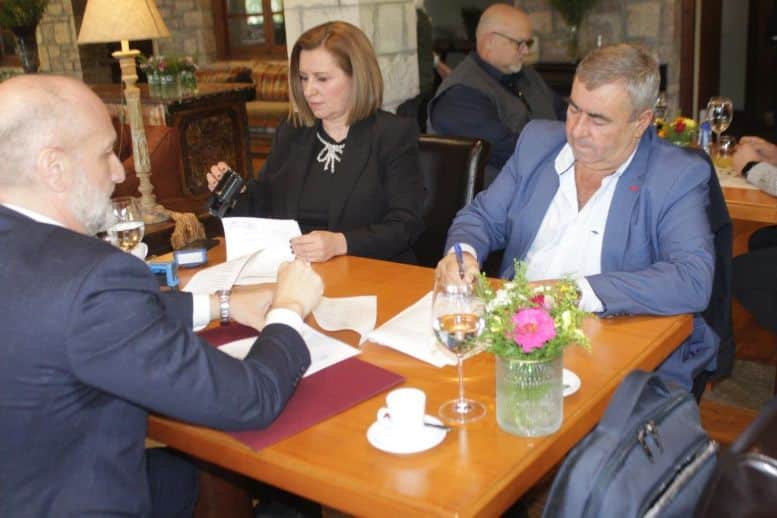 Υπογραφή σύμβασης για το Χιονοδρομικό Περτουλίου
