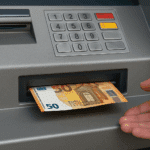 Πληρωμές e-ΕΦΚΑ και ΔΥΠΑ: Ποιοι πάνε ταμείο έως 4 Σεπτεμβρίου
