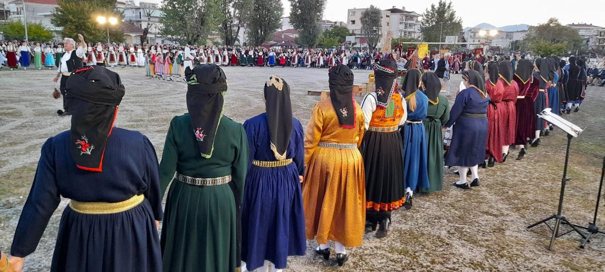 Μεγάλο Καραγκούνικο Πανηγύρι με χορούς και γλέντι στα Τρίκαλα