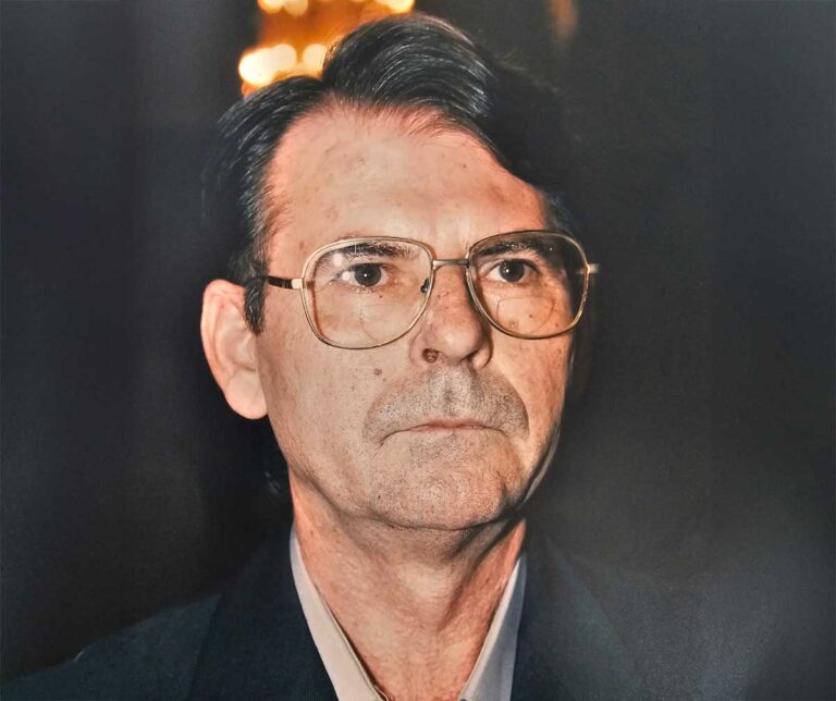 Κηδεία Χρήστου Μάνθου 77 ετών στην Καλαμπάκα