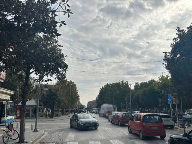 Κυκλοφοριακό χάος στα Τρίκαλα από πορείες και έργα
