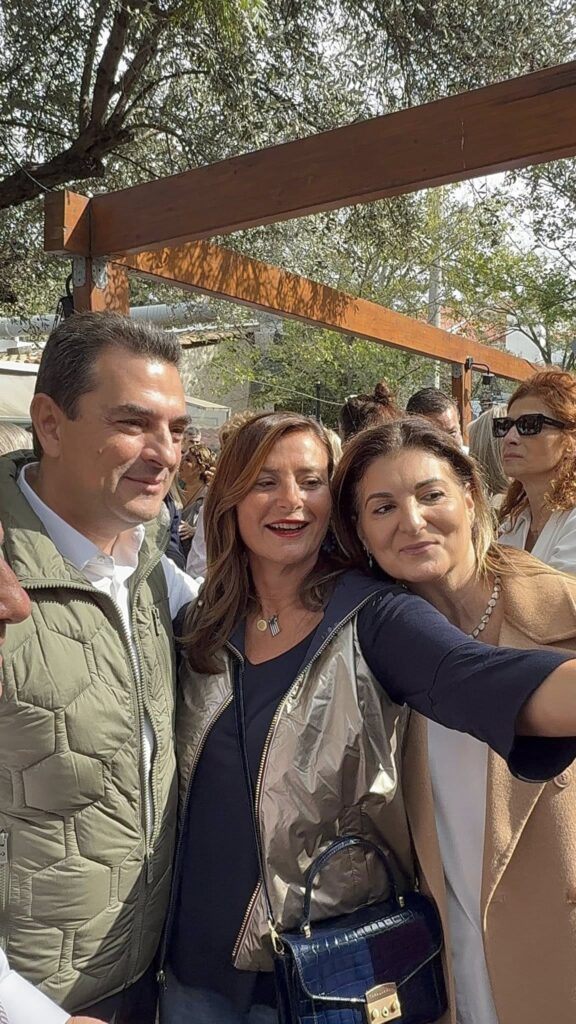 Σκρέκας με Μητσοτάκη: Ένα εκατομμύριο δέντρα στη Νέα Πεντέλη