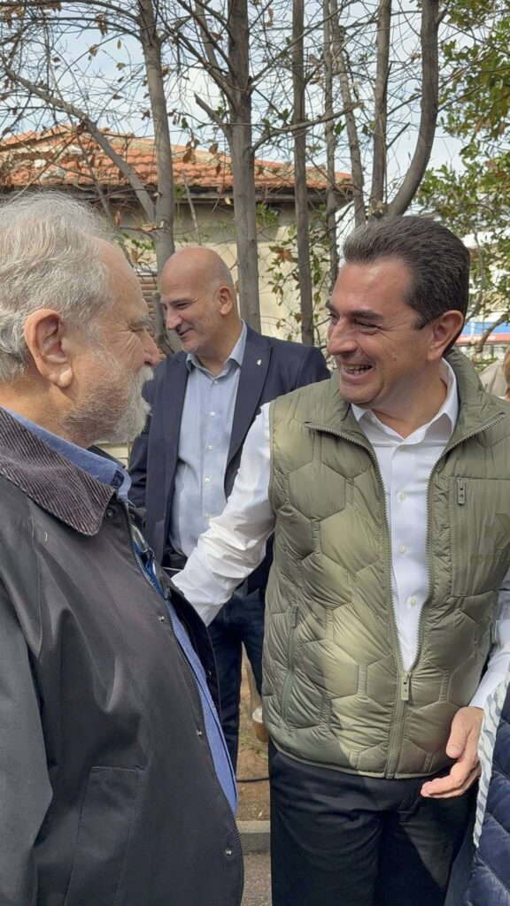 Σκρέκας με Μητσοτάκη: Ένα εκατομμύριο δέντρα στη Νέα Πεντέλη