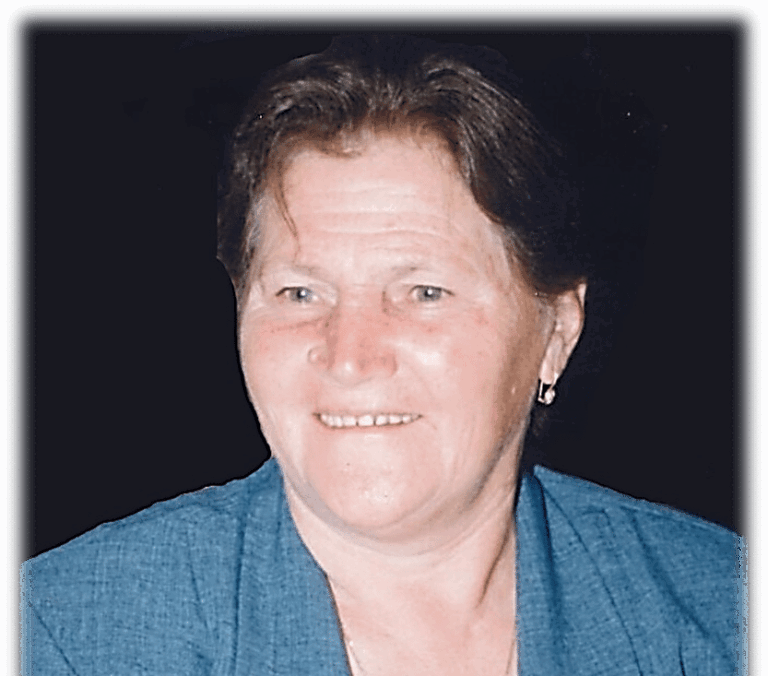 Κηδεία Στυλιανής Ζωγράφου στους Αγίους Αποστόλους Τρικάλων