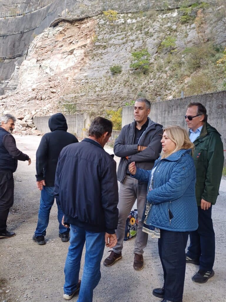 Αυτοψία της Χρύσας Ντιντή στη Γλύστρα Μεσοχώρας για την κατολίσθηση