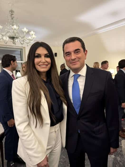 Κώστας Σκρέκας: «Νέα σελίδα στις σχέσεις Ελλάδας–ΗΠΑ με την Πρέσβη Kimberly Guilfoyle»