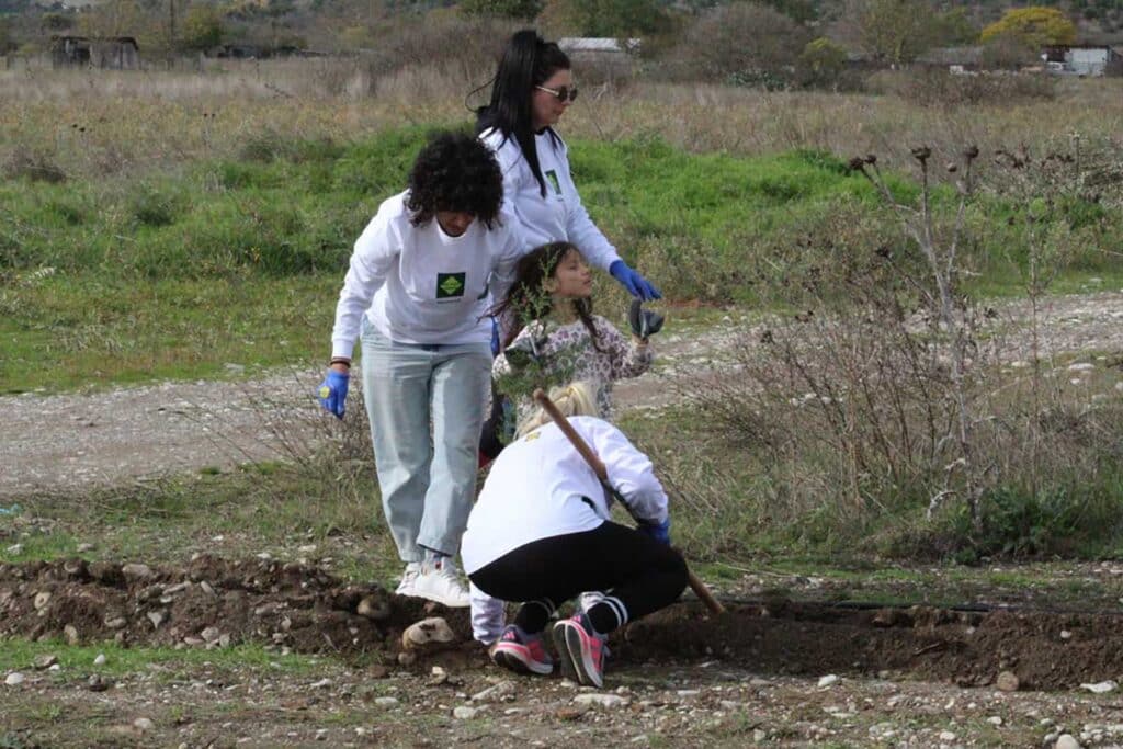Τρίκαλα: Φυτεύτηκαν 70 νέα δέντρα στη Μεγάρχη