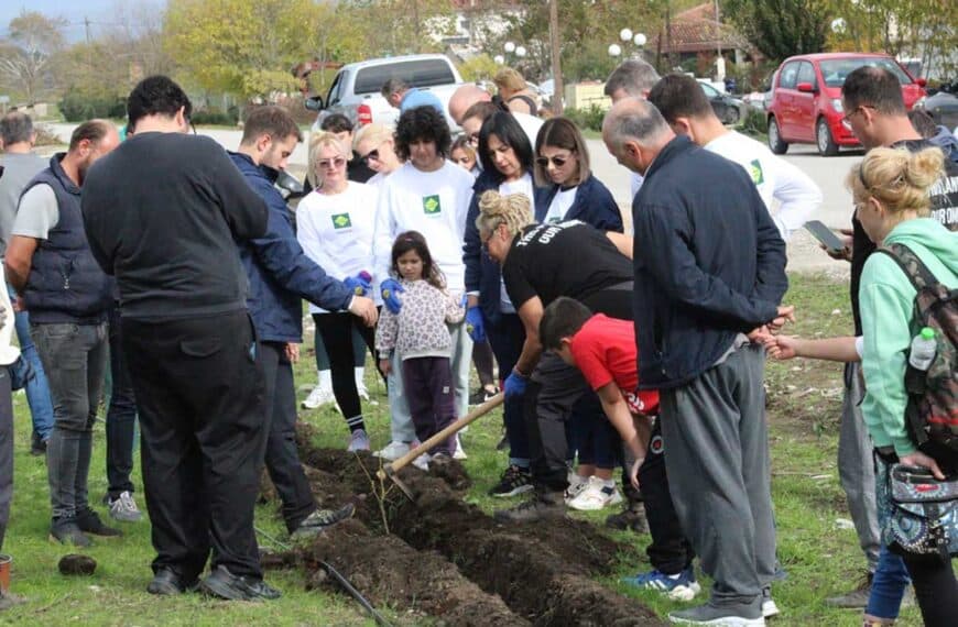Τρίκαλα: Φυτεύτηκαν 70 νέα δέντρα στη Μεγάρχη