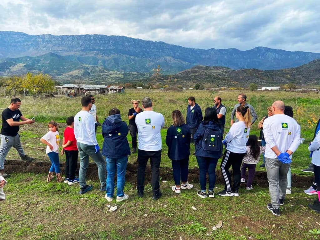 Τρίκαλα: Φυτεύτηκαν 70 νέα δέντρα στη Μεγάρχη