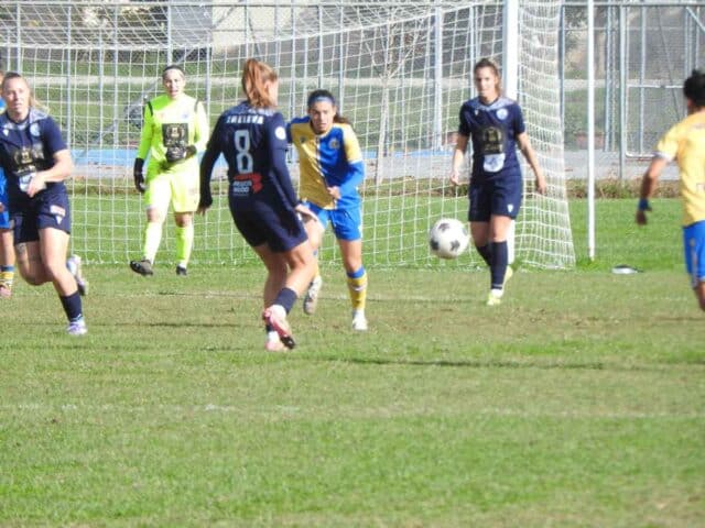 Τρίκαλα 2011: Έλαμψε ο Αστέρας Τρίπολης και το… αστεράκι της 13χρονης Κατερίνας Πολυμέρου