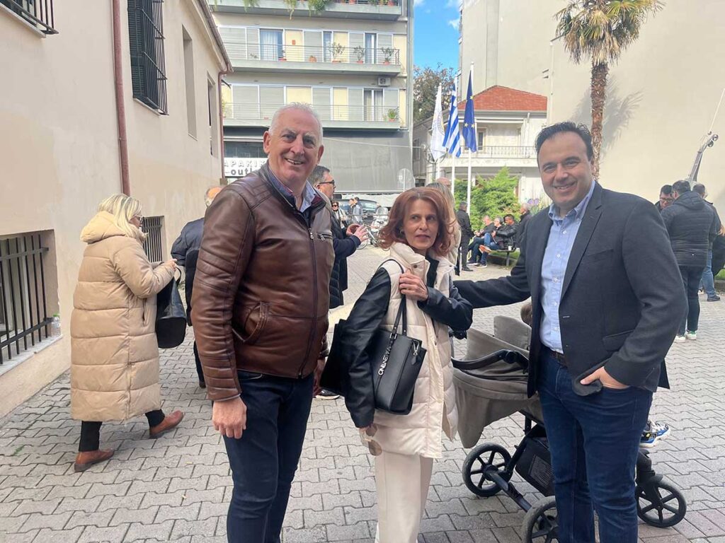 Εσωκομματικές ΝΔ στα Τρίκαλα: Μεγάλη συμμετοχή από το πρωί