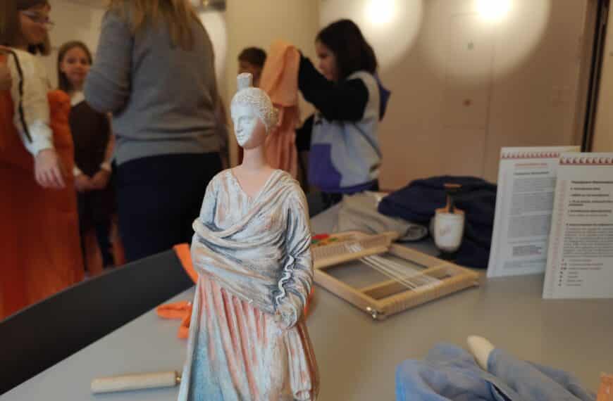 Το 10ο Δημοτικό Σχολείο Τρικάλων στη Βιβλιοθήκη Καλαμπάκας