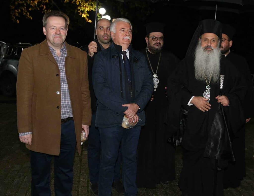 Ο Γιώργος Τσιάκαλος στην Κρύα Βρύση Τρικάλων για τον εορτασμό του Αγίου Μηνά, δίπλα στους πολίτες και τις τοπικές παραδόσεις