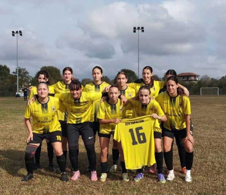 ΑΕΚ Σαραγίων: Αφιέρωση στην απούσα Χριστίνα Στρίβα