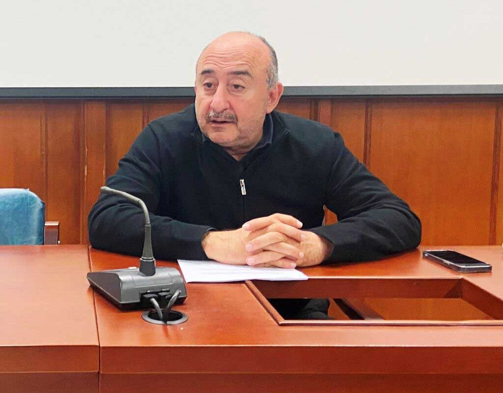Τελεσίγραφο Σακκά στους εργολάβους: Τελειώνετε ως τις 17 Νοεμβρίου
