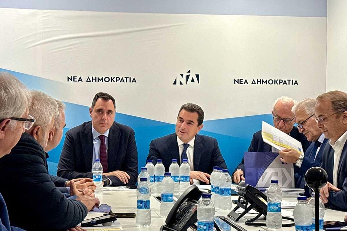 Συνάντηση Κώστα Σκρέκα με το Διοικητικό Συμβούλιο της ΚΕΔΕ