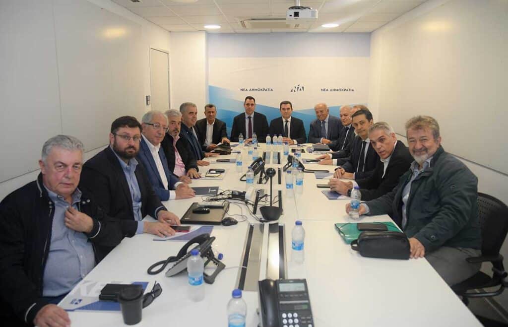 Κώστας Σκρέκας σε συνάντηση με το Διοικητικό Συμβούλιο της ΚΕΔΕ