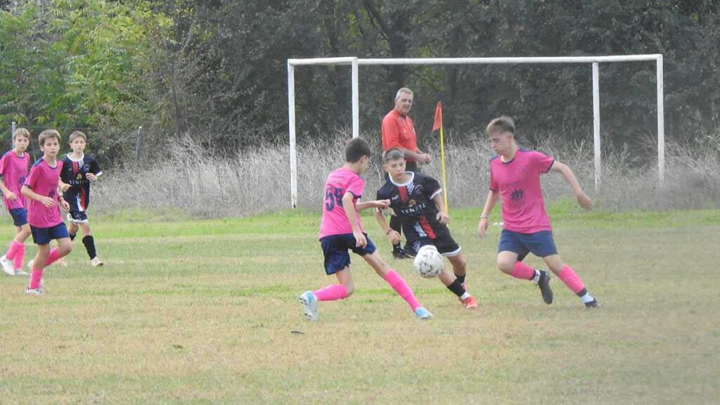 Στιγμιότυπο από αγώνα ποδοσφαίρου Κ14 ΕΠΣΤ