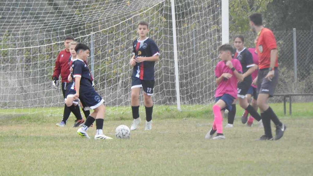 Στιγμιότυπο από αγώνα ποδοσφαίρου Κ14 ΕΠΣΤ