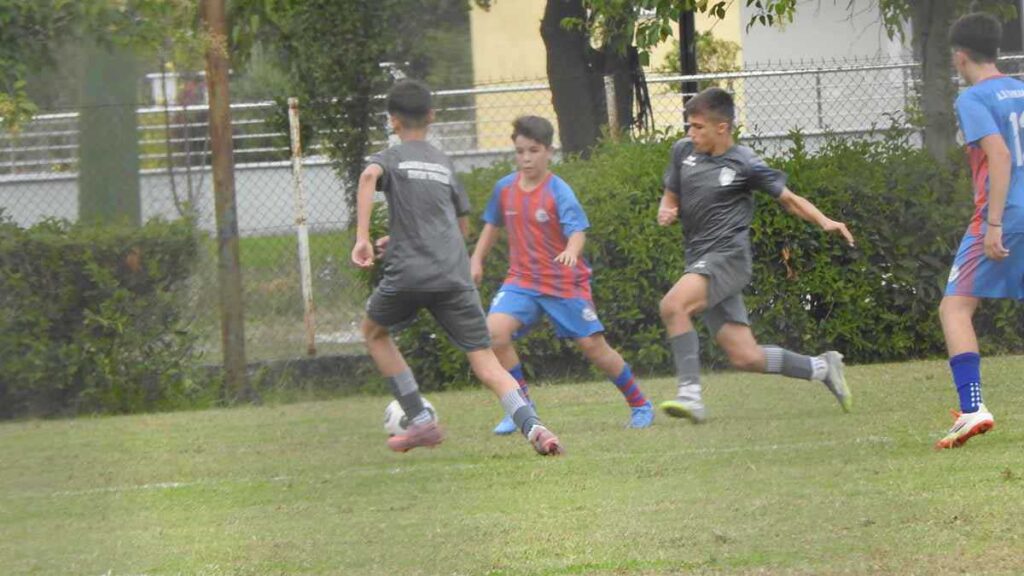 Στιγμιότυπο από αγώνα ποδοσφαίρου Κ14 ΕΠΣΤ