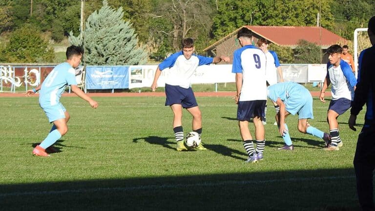 Μικτές ΕΠΣ Τρικάλων: Δοκιμασία στην Πιερία για Κ14 και Κ16