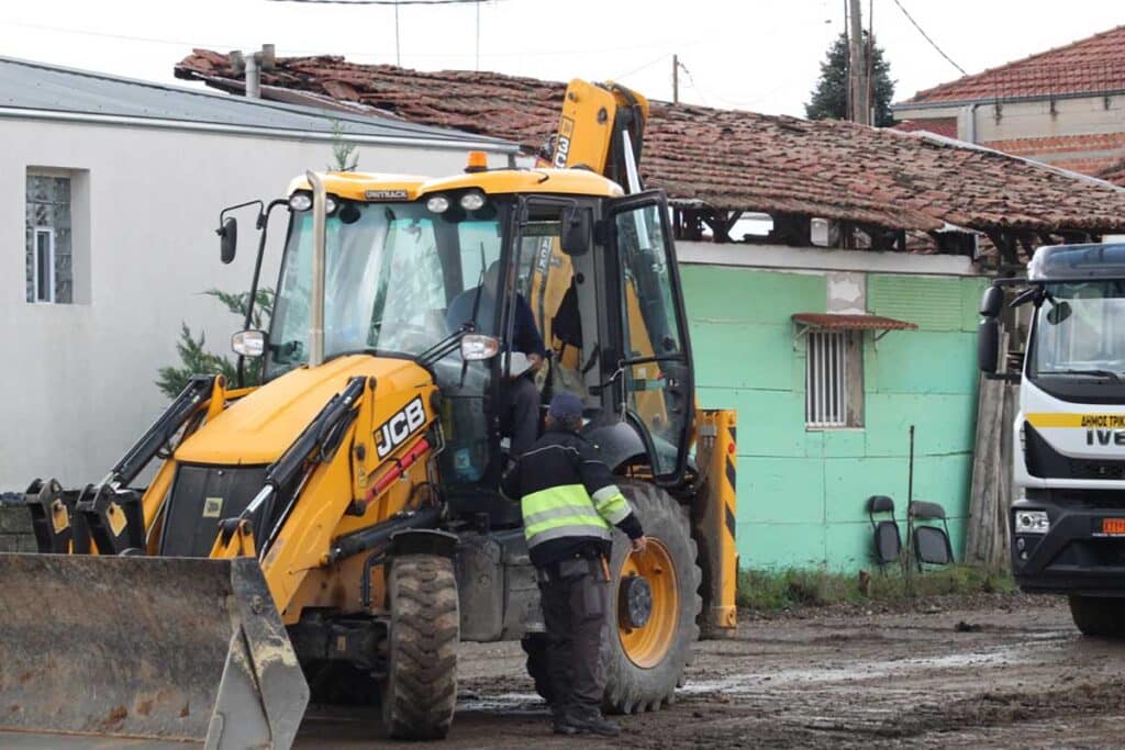 Νέος χώρος στάθμευσης για τον Μύλο των Ξωτικών – Επιθεώρηση από τον Δήμαρχο Τρικκαίων