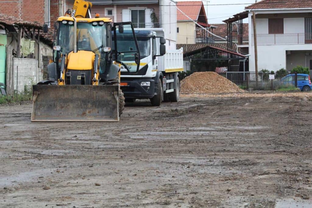 Νέος χώρος στάθμευσης για τον Μύλο των Ξωτικών – Επιθεώρηση από τον Δήμαρχο Τρικκαίων