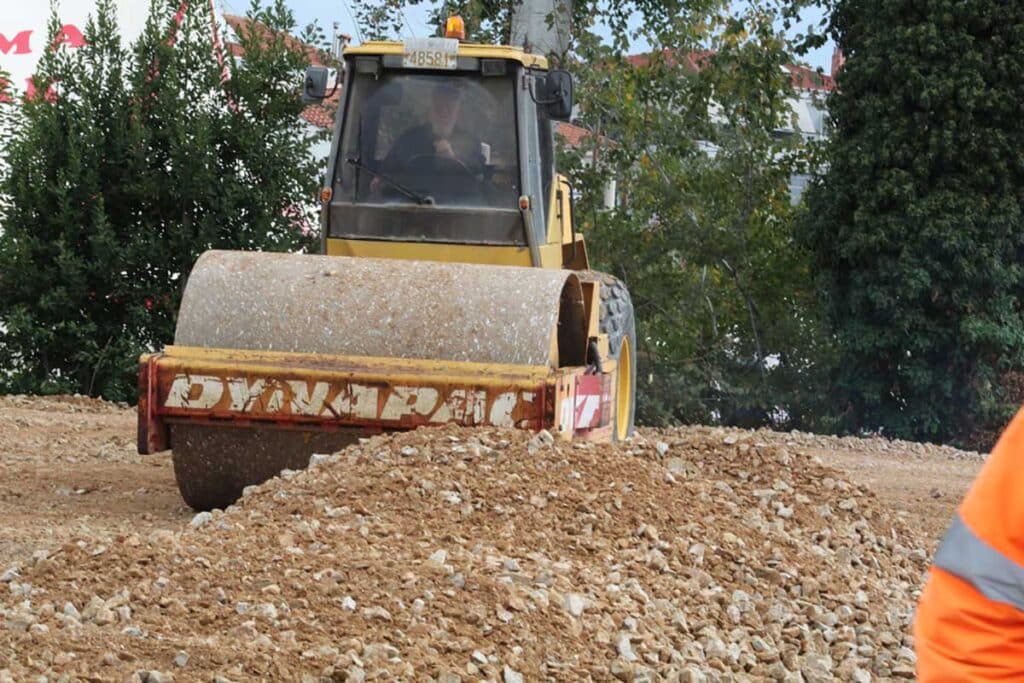 Νέος χώρος στάθμευσης για τον Μύλο των Ξωτικών – Επιθεώρηση από τον Δήμαρχο Τρικκαίων