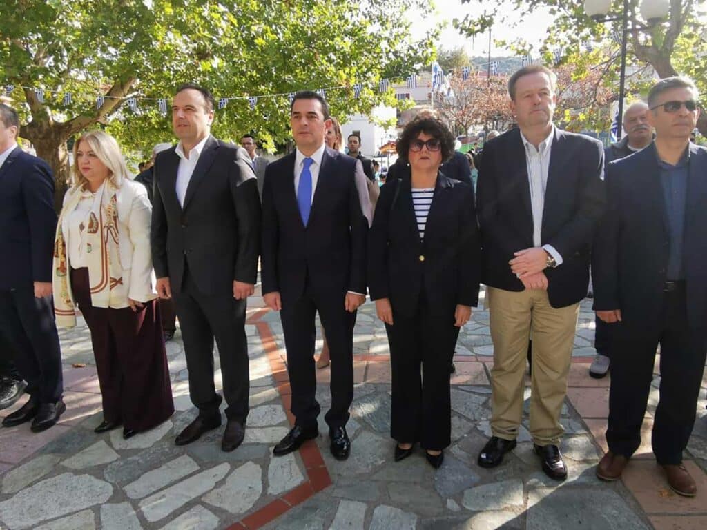 Ελευθέρια Πλατάνου Τρικάλων: Τιμή στους πεσόντες και αγώνες νέων