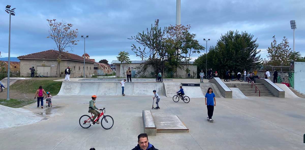Τρίκαλα: Εγκαινιάστηκε το νέο Skate Park – Χώρος άθλησης και δημιουργίας για τη νεολαία