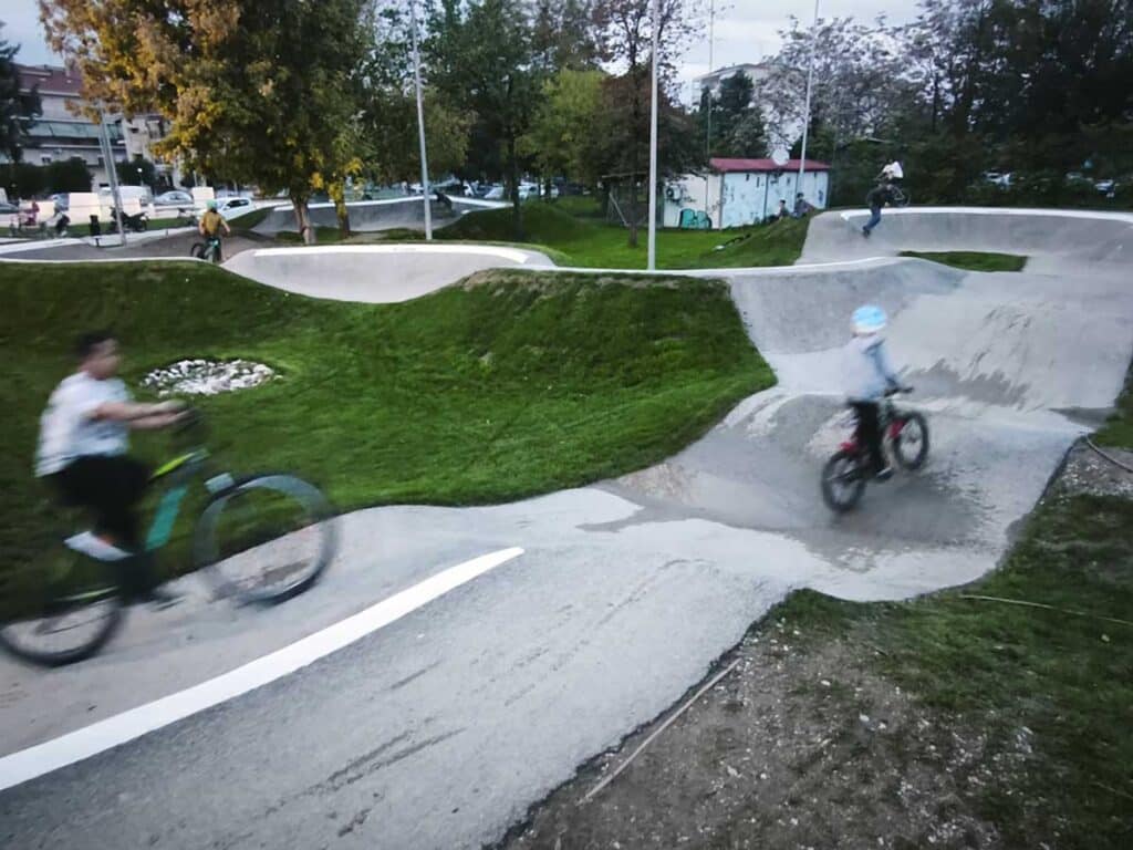 Τρίκαλα: Εγκαινιάστηκε το νέο Skate Park – Χώρος άθλησης και δημιουργίας για τη νεολαία