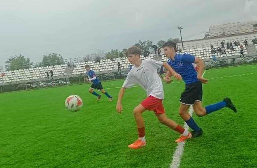 Στιγμιότυπα από τον αγώνα της Κ14 ΕΠΣ Τρικάλων με την ΕΠΣ Πιερίας για το πρωτάθλημα Μικτών Ομάδων.