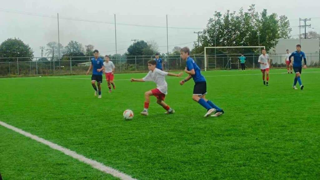 Στιγμιότυπα από τον αγώνα της Κ14 ΕΠΣ Τρικάλων με την ΕΠΣ Πιερίας για το πρωτάθλημα Μικτών Ομάδων.