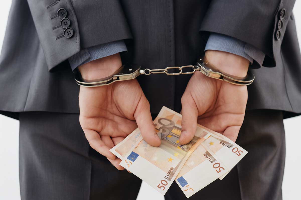 Τοκογλυφία στη Λάρισα: «Παγίδα» αστυνομίας σε πάρκινγκ