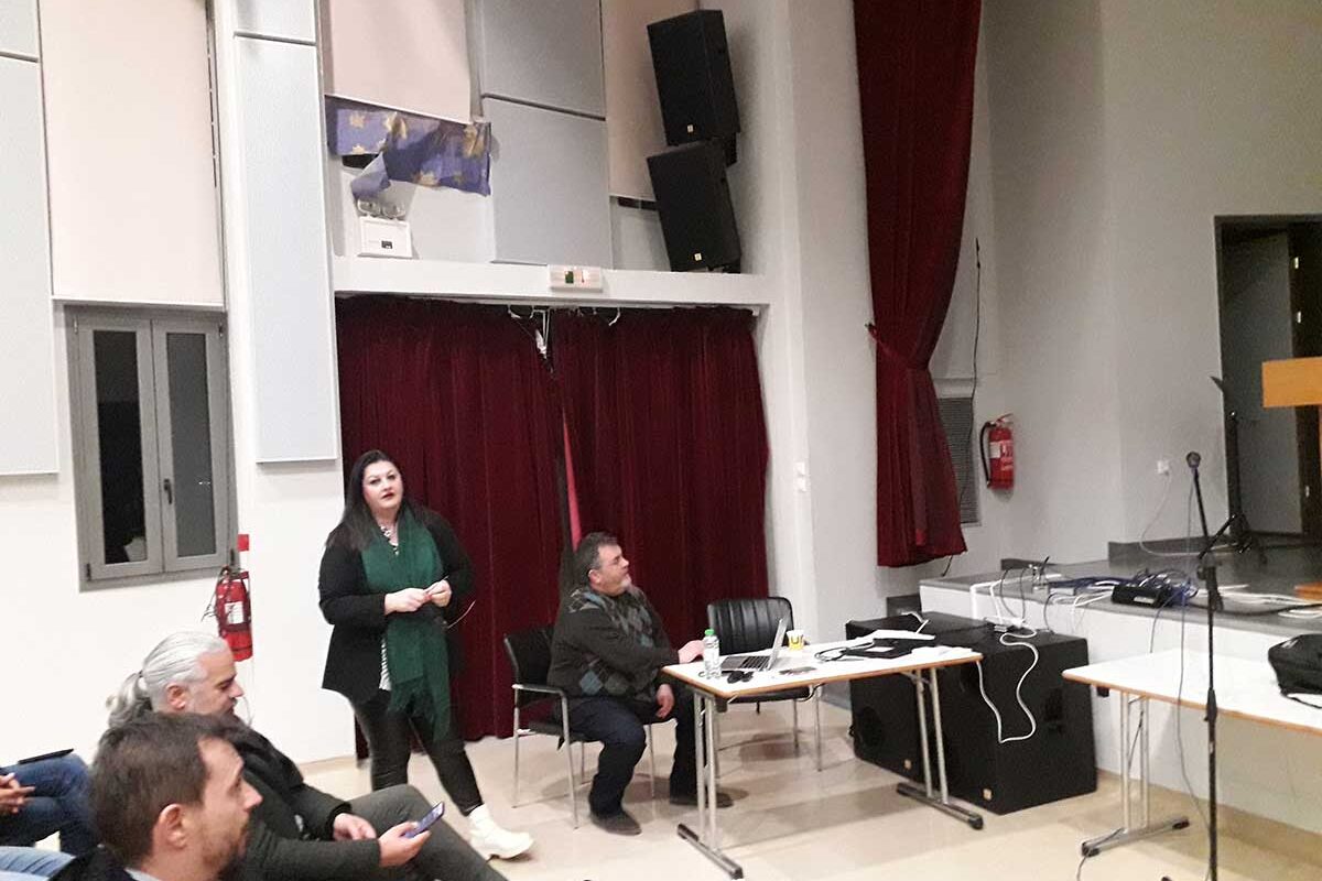 Σχολή Γονέων στο Μουσικό Σχολείο Τρικάλων για τη μετάβαση στο Γυμνάσιο