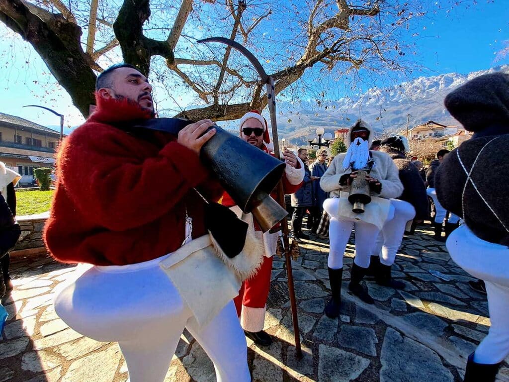 Γοργογύρι Τρικάλων: Αναβίωση του εθίμου «Των Καρκατζαλαίων» την Πρωτοχρονιά 2026