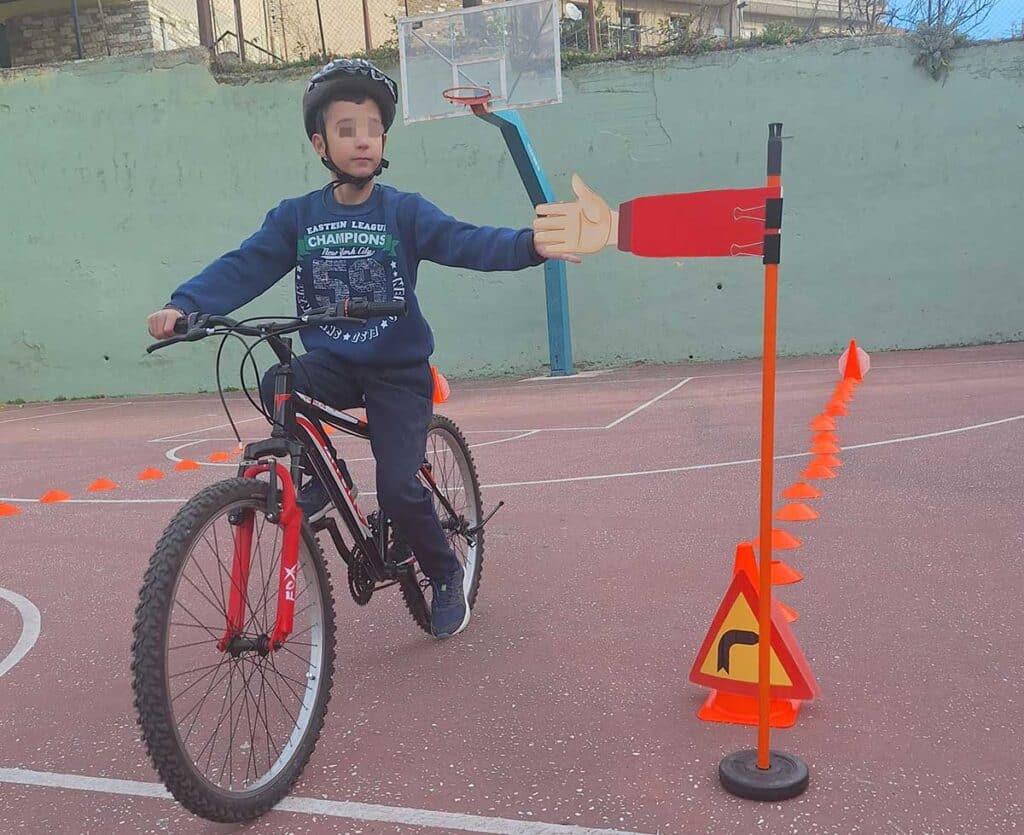 Σε εξέλιξη το πρόγραμμα «Ποδηλατώντας Ασφαλώς με το ΕΣΠΑ» στα σχολεία της Καλαμπάκας