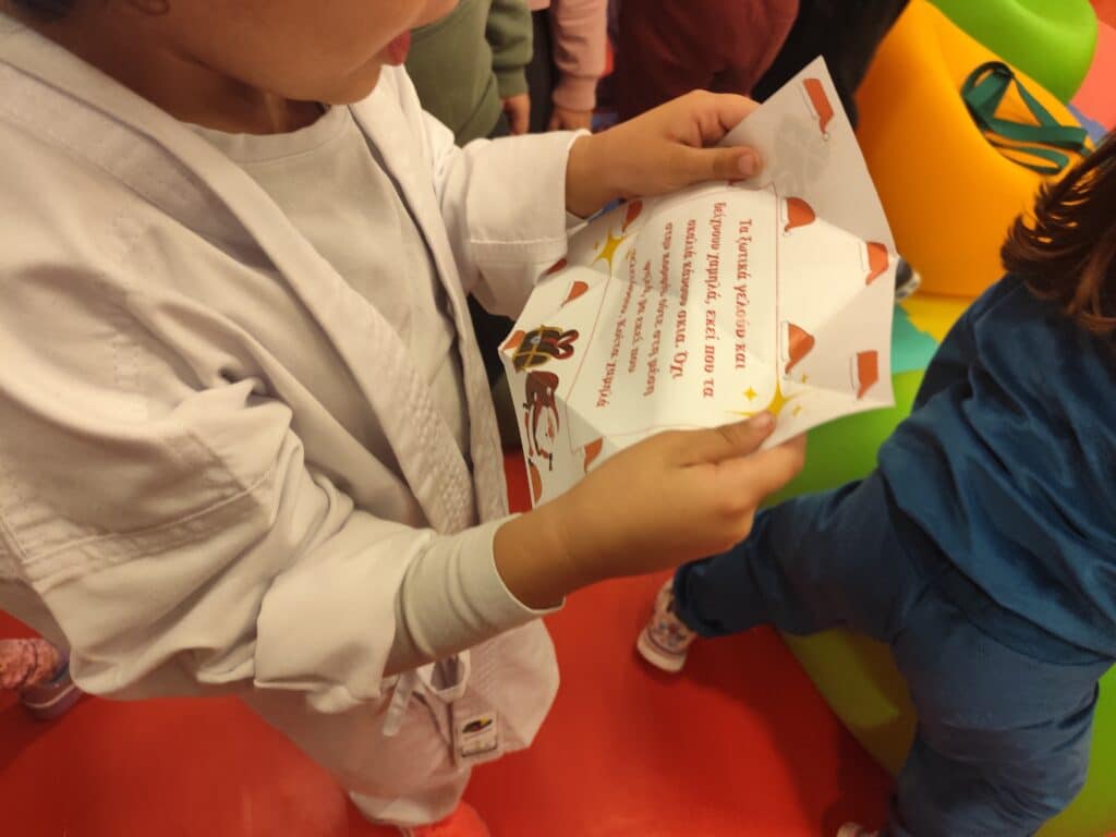 Γρίφοι, δράση και χριστουγεννιάτικη διάθεση στη Βιβλιοθήκη Καλαμπάκας