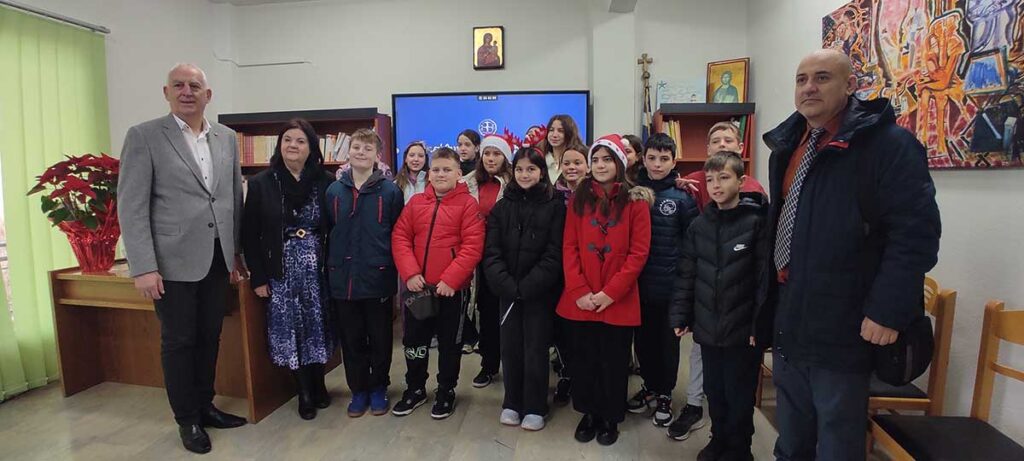 Κάλαντα και μηνύματα συμπερίληψης στην Πρωτοβάθμια Τρικάλων