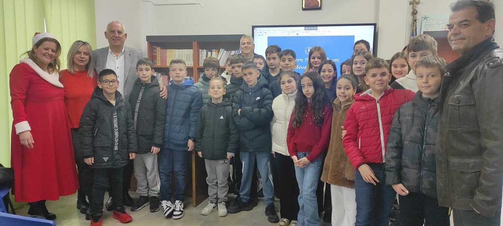 Κάλαντα και μηνύματα συμπερίληψης στην Πρωτοβάθμια Τρικάλων