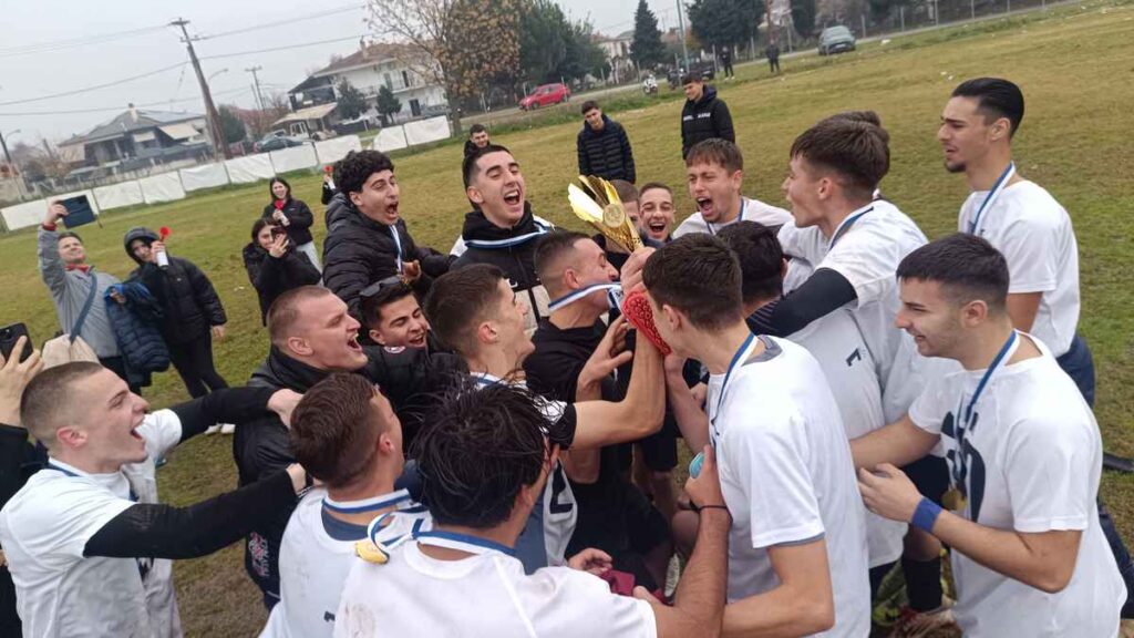 Σχολικό πρωτάθλημα Τρικάλων: Οι βραβεύσεις των νικητών